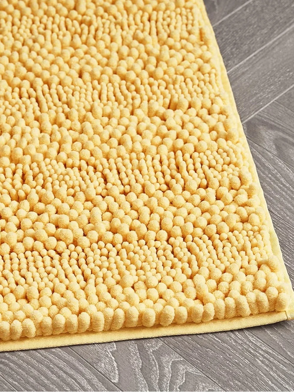Laura Ashley Astor Chenille Bath Mat 17x24 Yellow Non-Slip Machine Washable NWT